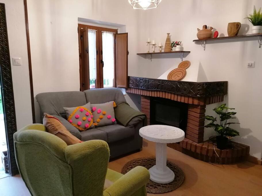 Apartamento En Casa Rural Con Amplio Jardin A 5 Min De La Playa Situacion Inmejorable La Riera  エクステリア 写真